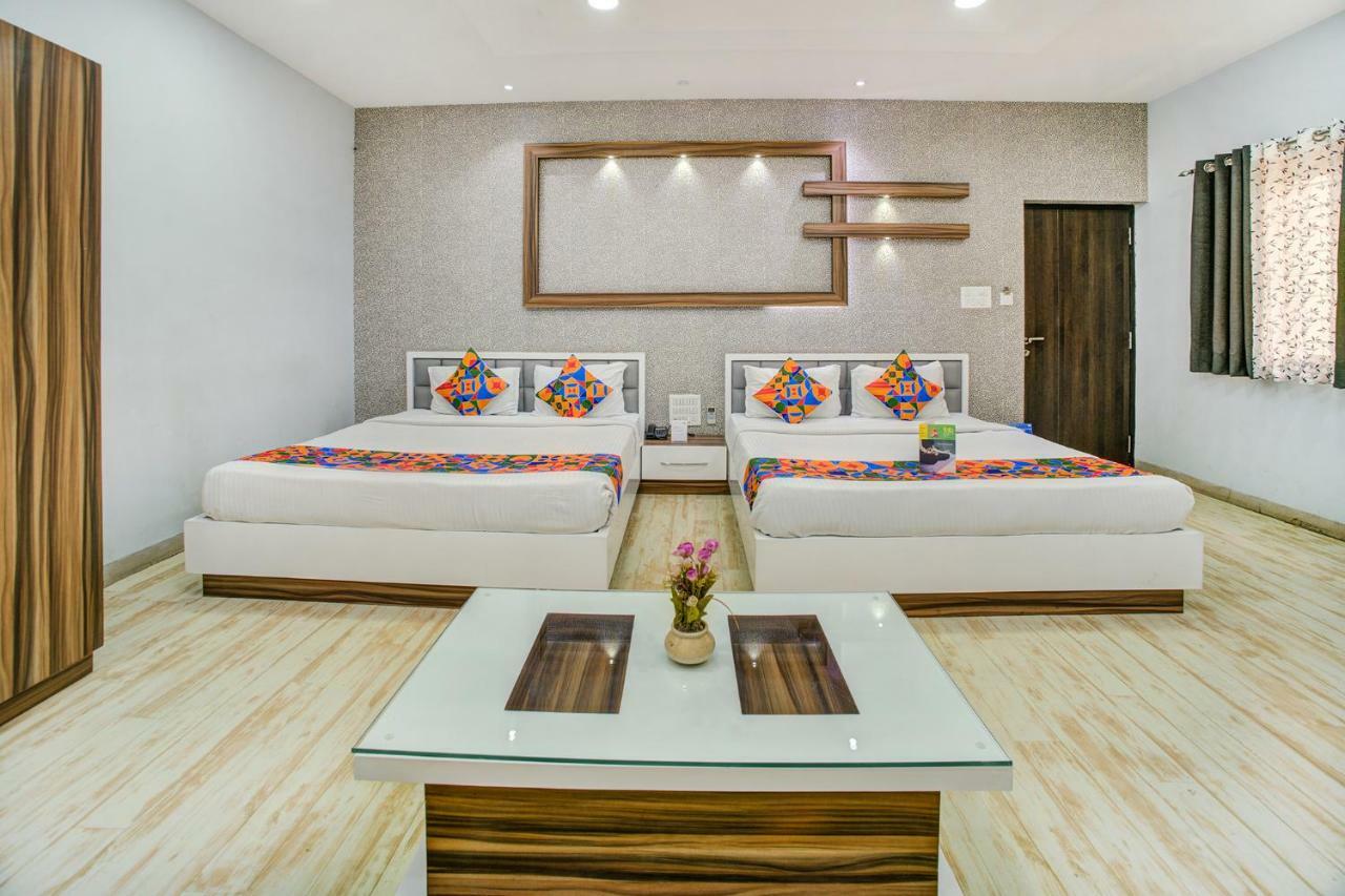 Fabhotel Bee Town 3* Indore