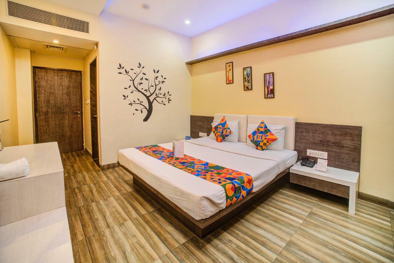 Fabhotel Bee Town Hotel